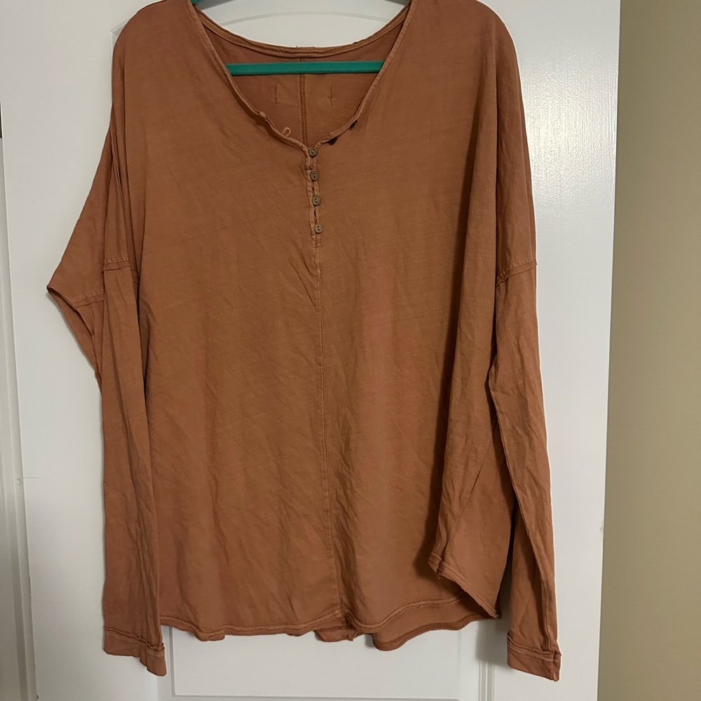 Women's Casual Button-Down Top